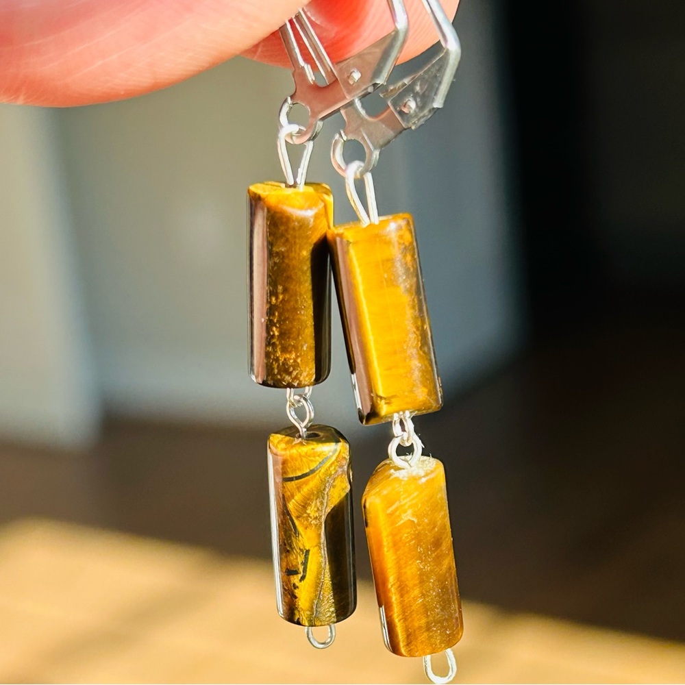 Tigers Eye Earring